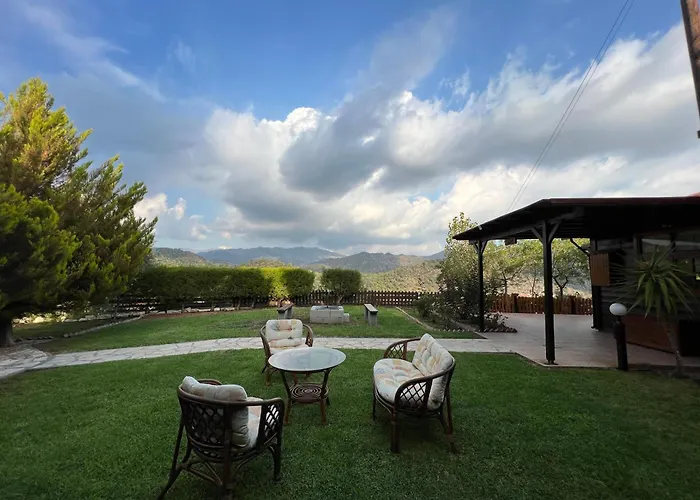 Chalet House Kapilio